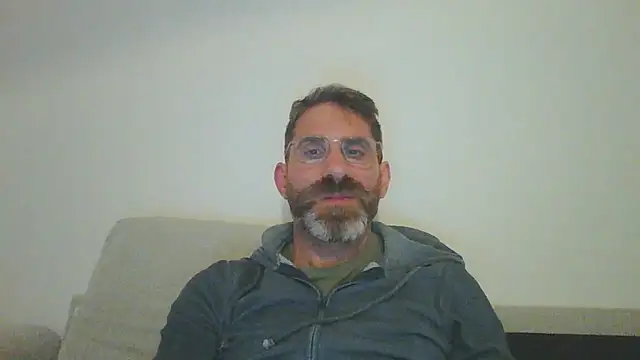alcatraz009 Adlı Modelin Canlı XXX Sohbeti