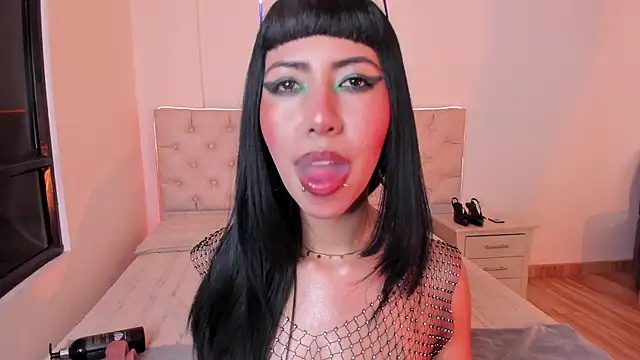 Nina_fox_0691's Live XXX Chat