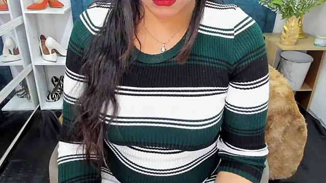 IsadoraVex 现场XXX聊天