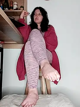Goddessm00n1 现场XXX聊天