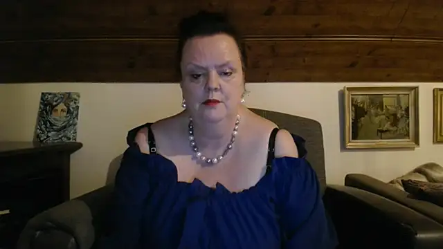 TiffanyMature Chat XXX in diretta
