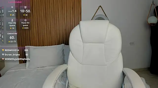 Alaska_deluxe Chat XXX in diretta