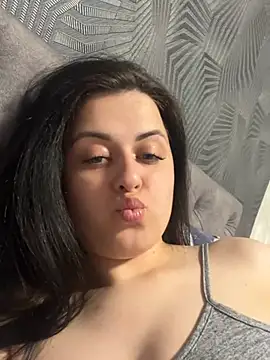 Velliaa Chat XXX in diretta