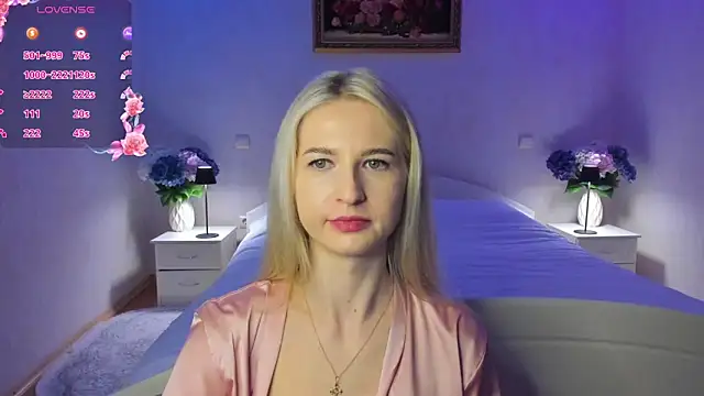 Julie_Blaze Chat XXX in diretta