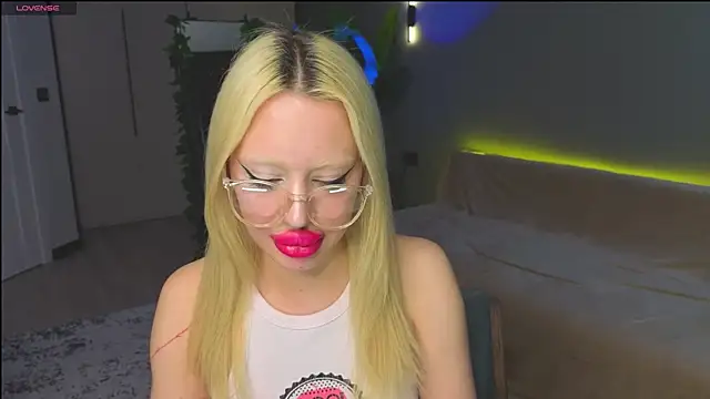Luna_Beverly 现场XXX聊天