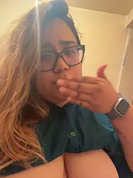 NyraMoon's Live XXX Chat