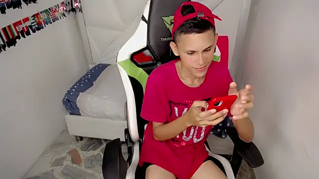 sombra_18 Webcam-Show