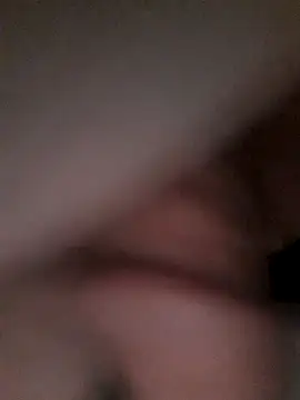 littleone420 Show in webcam