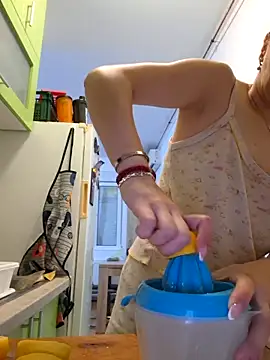 MMcouple200 élő XXX-chatje
