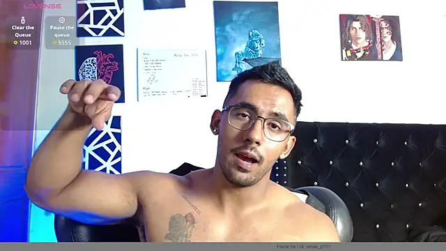 romanpearce_ Chat XXX in diretta