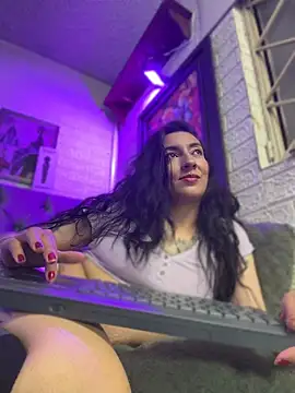 SALOME_KORLAND: απευθείας συνομιλία ΧΧΧ