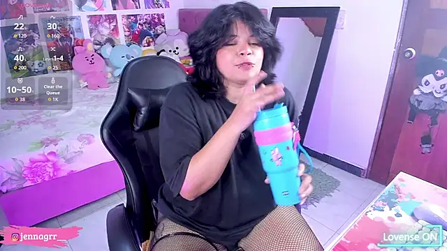 Jenna_Greyy_ Chat XXX in diretta