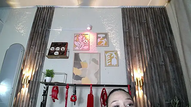 Doll4anall's Live XXX Chat