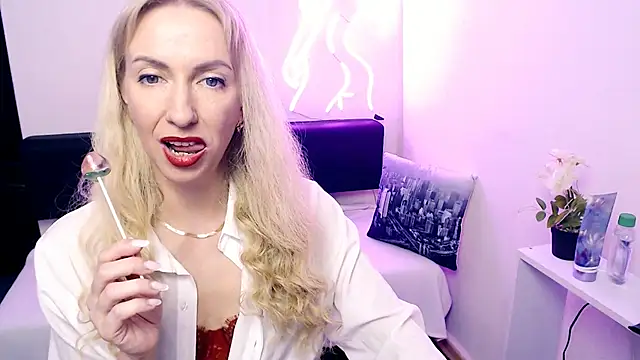 Cute_Smile_Shy – Kamerová šou