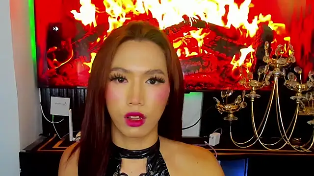 captivatingyumi webcam show