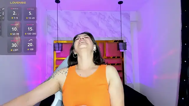 XXX chat uživo modela Luciifeer_