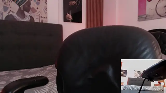 aleesha_cameron02のライブXXXチャット
