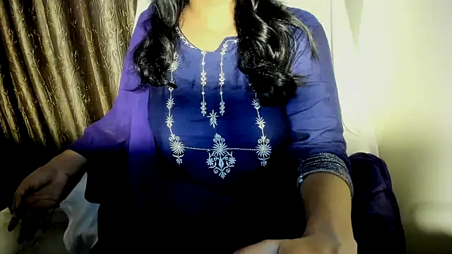 TheShyGirl_'s Live XXX Chat