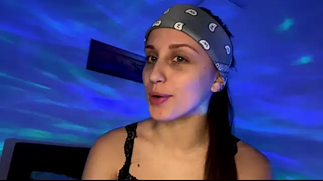 Chatroom XXX en direct de EvaRenard
