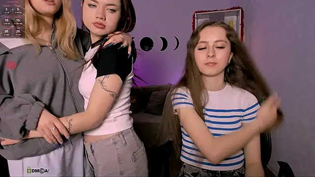 rebecca_smilen Webbikameraesitys