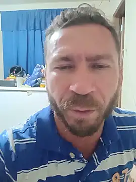 RobertoLuiz84's Live XXX Chat