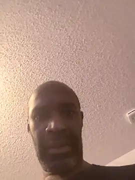Bulgemaster001's Live XXX Chat
