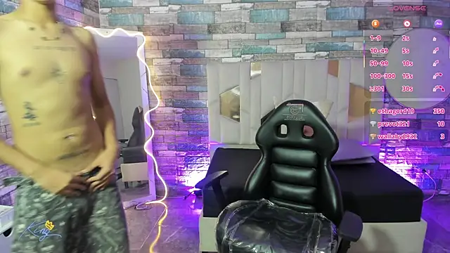 Živý XXX chat Damian_tay