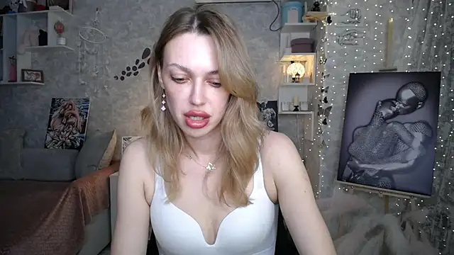 Онлайн чат XXX NickyAdamidi