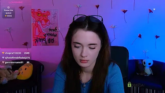 liana_kisses 现场XXX聊天