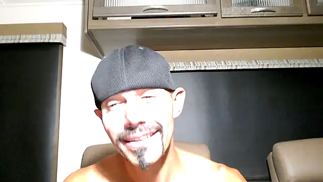 ThickD2C's Live XXX Chat