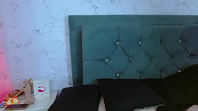 Brhiana_Williamms élő XXX-chatje