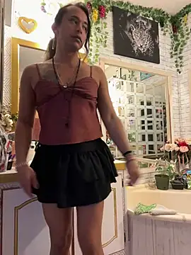 دردشة TranSexualJade95 الجنسية المباشرة