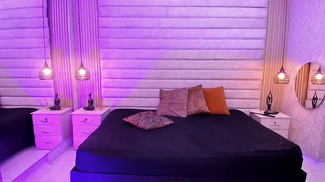 VictoriaaBlair Chat XXX live