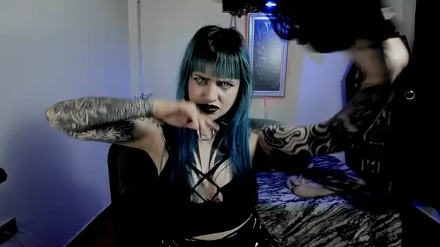 DimmuandDarkness' Live XXX Chat