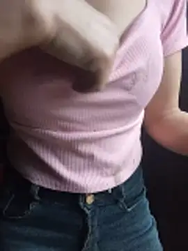 Daisyy-xxx Live XXX-Chat