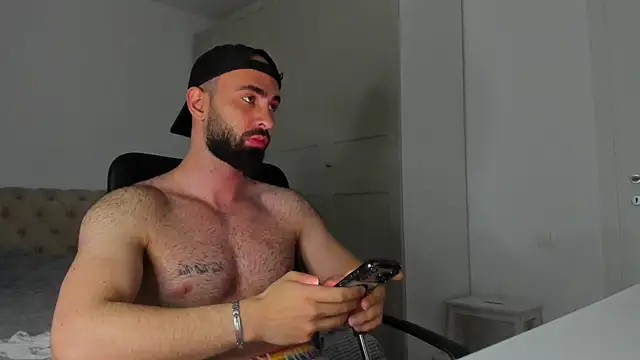 cloudymastersss Chat XXX in diretta
