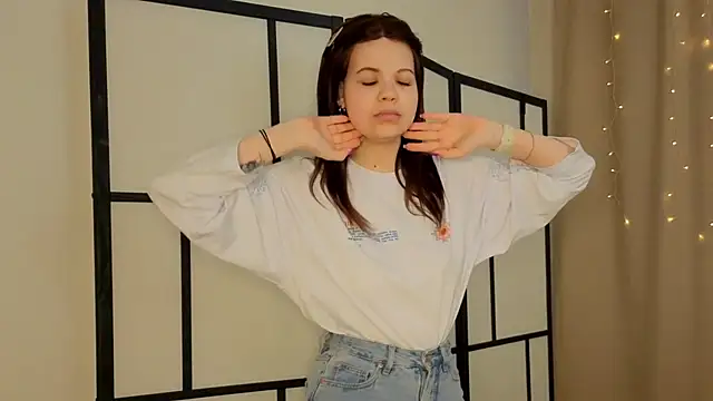 DomoniqueRebel Chat XXX in diretta