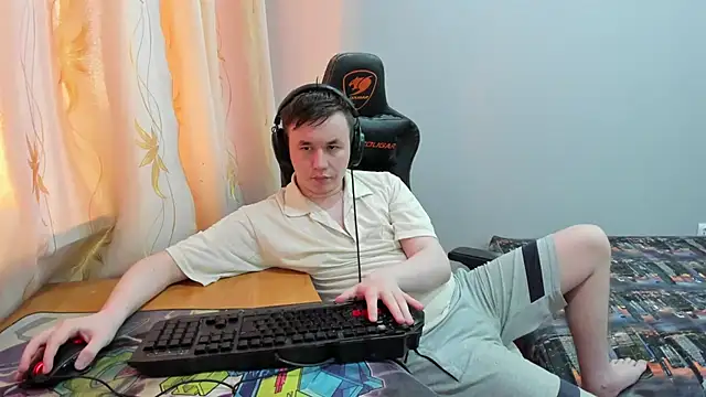 iliaskrislove – webcam-show