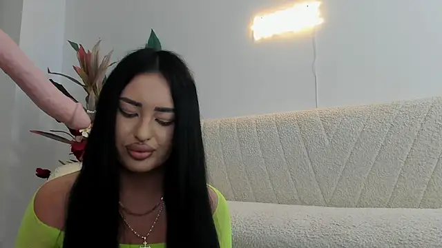 EmeraldKatt Live XXX-Chat