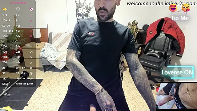 kaiser679_: απευθείας συνομιλία ΧΧΧ