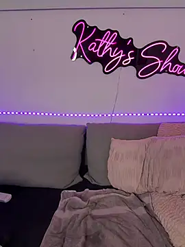 InKed-Kathy Chat XXX in diretta