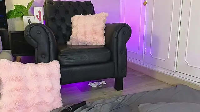 Онлайн чат XXX sofia_rousse_