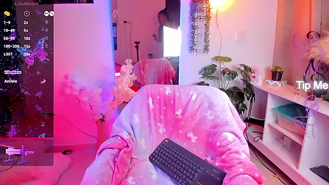NahomyVega – Naživo XXX chat