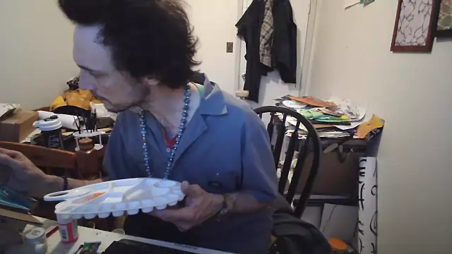 JohnnyMoves' Webcam Show