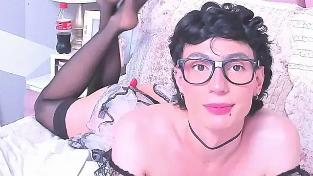 KylieMonnett Live XXX-chat