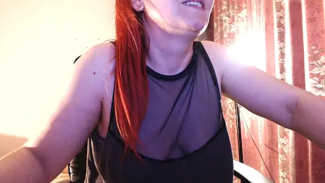 Chat XXX en directo de NymphoQueenn