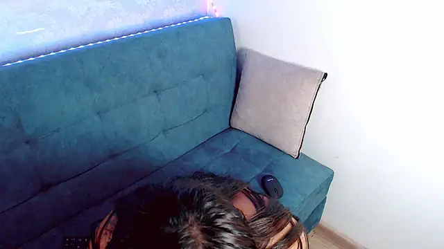 Show modela Alessia_mystique na web-kameri