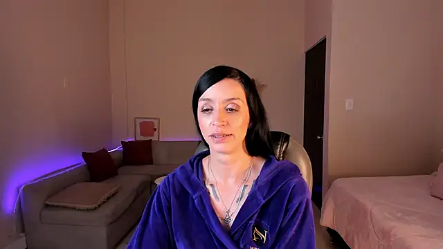 Kristen_Garner Live XXX-chat
