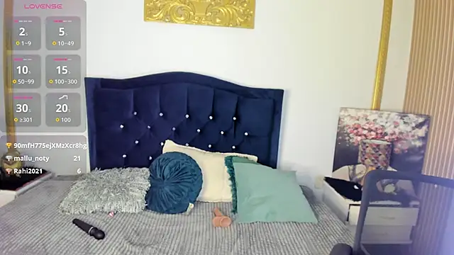 Inaya_Khalifa – Naživo XXX chat