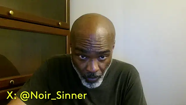 Chatroom XXX en direct de sinnernoir